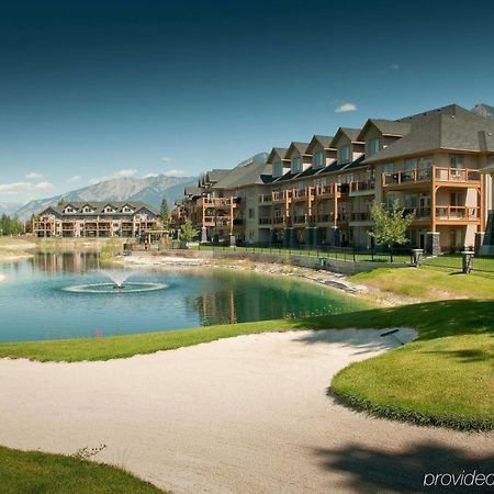 Bighorn Meadows Resort Radium Hot Springs Exterior foto