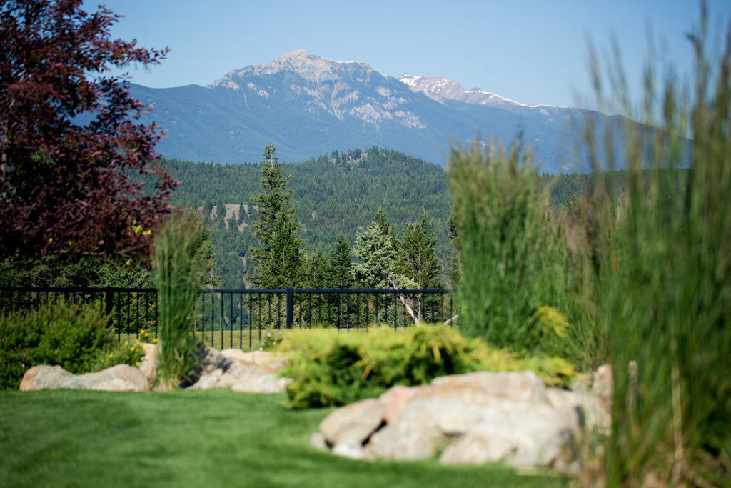 Bighorn Meadows Resort Radium Hot Springs Exterior foto